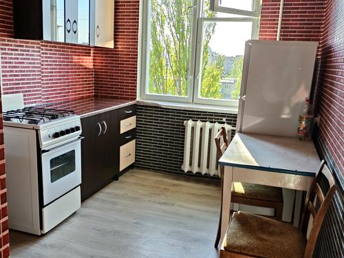 квартира по адресу Героїв Космосу ул., 7