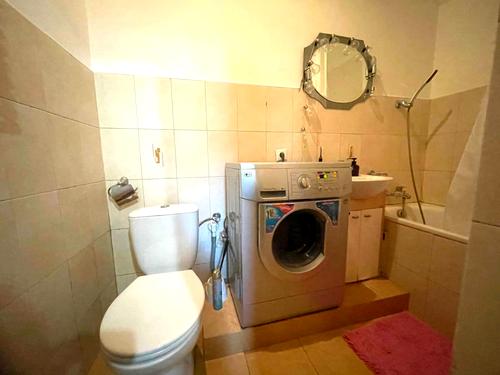 квартира за адресою Святого Теодора пл., 4