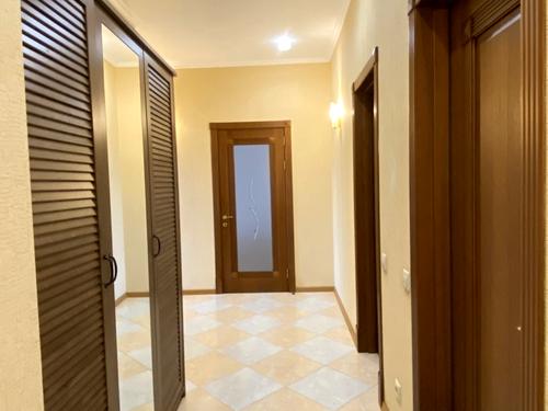 квартира за адресою Лабораторна вул., 8