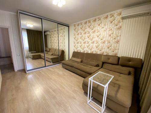 квартира за адресою Метрологічна вул., 7-А