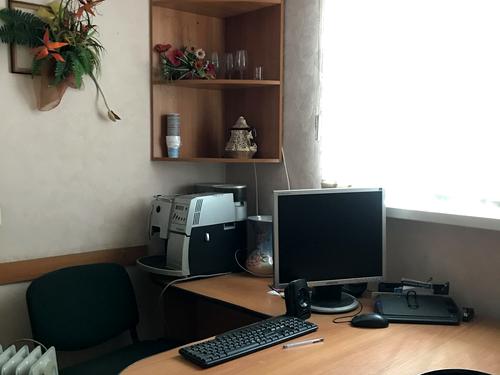 комерційна за адресою Небесної Сотні вул., 8а