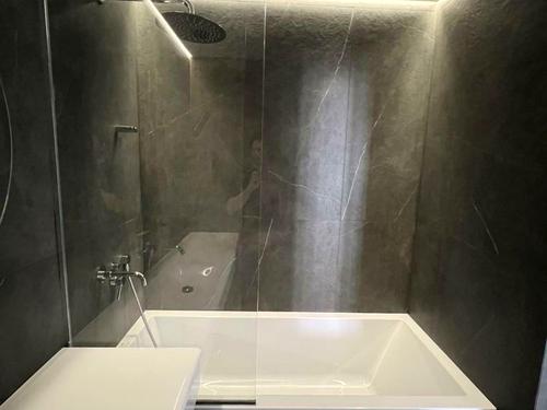 квартира за адресою Залізнична вул., 7а