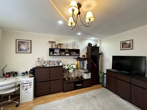 квартира за адресою Крайна вул., 1