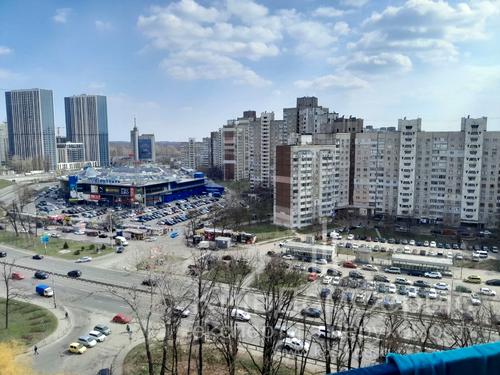 квартира за адресою Академіка Глушкова просп., 18