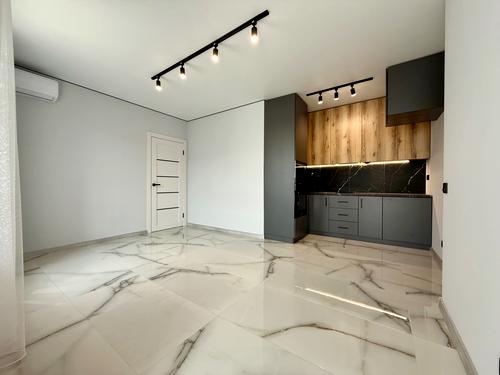 квартира за адресою Степана Бандери вул., 77