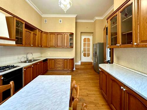 квартира по адресу Александра Конисского ул., 30