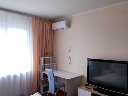 квартира за адресою Ревуцького вул., 54