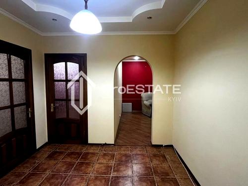 квартира по адресу Головатого ул., 8