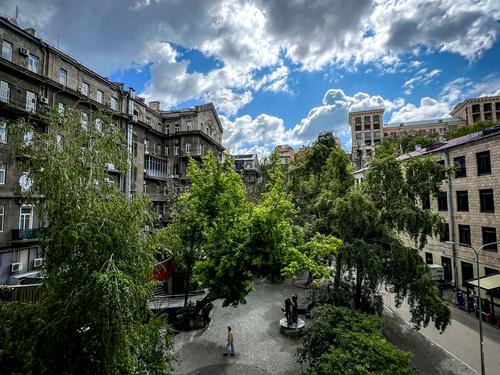 квартира за адресою Хрещатик вул. (Kreschatic), 17