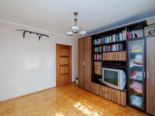 квартира по адресу Червоной Калины просп. (Владимира Маяковского), 74/9