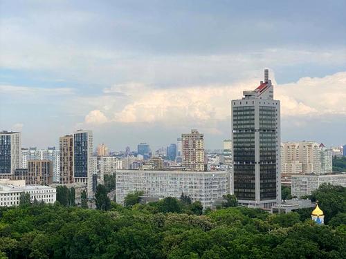 квартира за адресою Авіаконструктора Антонова вул., 2-Б