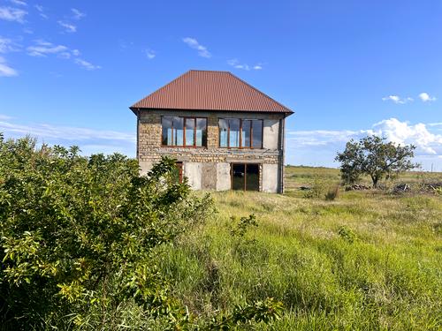 будинок за адресою Центральна, 15