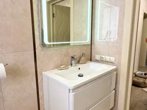 квартира за адресою Метрологічна, 54