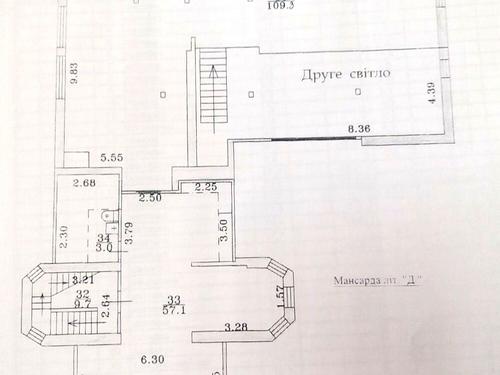 комерційна за адресою Нижньоюрківська вул., 37