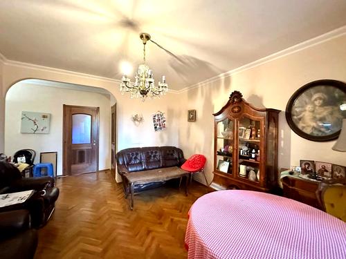 квартира за адресою Печерський узвіз, 8