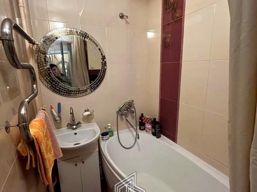 квартира по адресу Амвросия Бучмы бульв., 6
