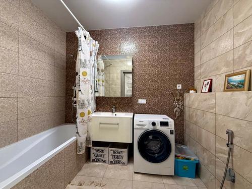 квартира за адресою Новоберегова вул., 12-А