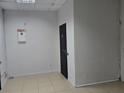 коммерческая по адресу Владимира Ивасюка просп. (Героїв Сталінграду), 8