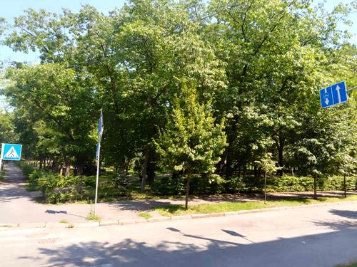 комерційна за адресою Уманська вул., 25