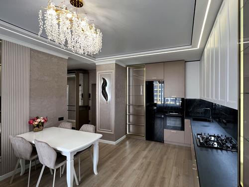 квартира за адресою Незалежності вул., 2