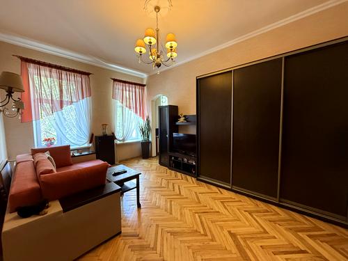 квартира за адресою Шота Руставелі вул., 40