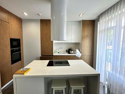 квартира за адресою Пекарська вул., 57