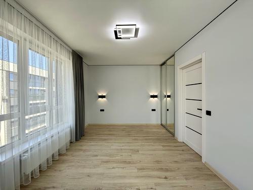 квартира за адресою Степана Бандери вул., 77