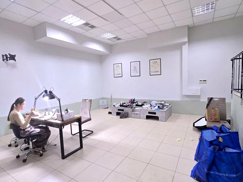 коммерческая по адресу Владимира Ивасюка просп. (Героїв Сталінграду), 8