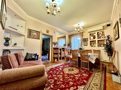 будинок за адресою Металургів вул., 25