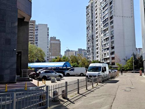 квартира за адресою Київ, Михайла Гришка вул., 10