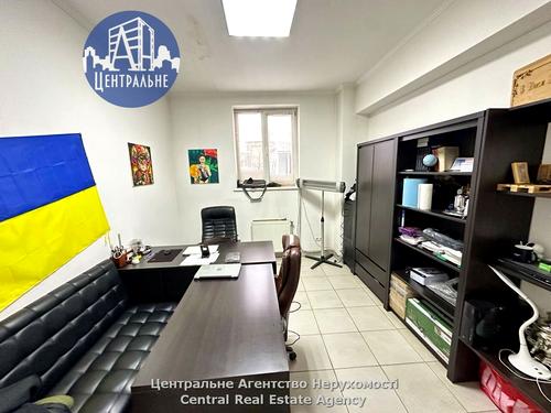 комерційна за адресою Заводська вул., 41ж