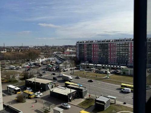 квартира за адресою Хмельницького вул., 271