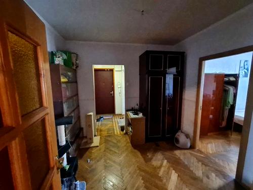 квартира за адресою Квітневий пров., 7