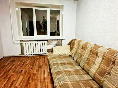 квартира за адресою Високовольтна вул., 81