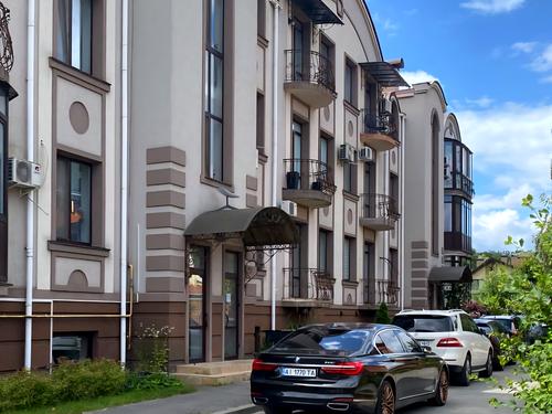 квартира за адресою Драгоманова вул., 5
