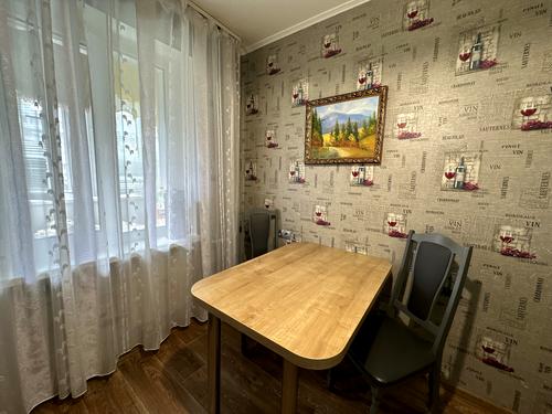 квартира за адресою Маршала Рокосовського просп., 10