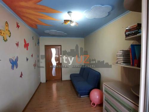 квартира за адресою Закарпатська вул., 22