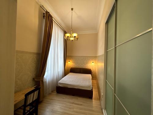 квартира за адресою Заньковецької вул., 6