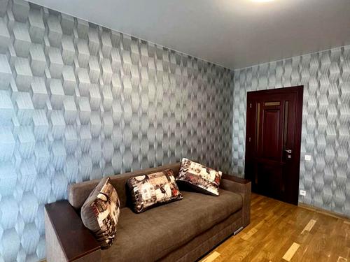 квартира за адресою Залізнична вул., 9