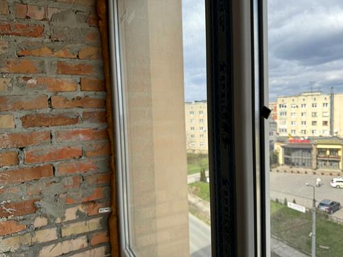 квартира за адресою Довженка вул., 32