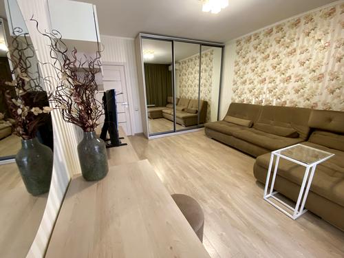 квартира за адресою Метрологічна вул., 7-А