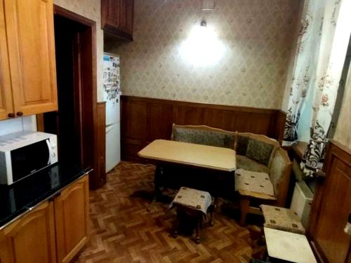 квартира за адресою Академіка Чекмарьова вул., 1А