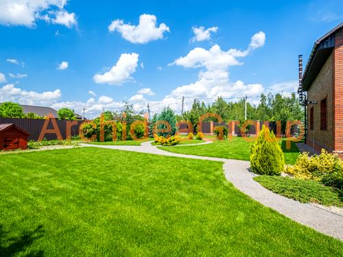 дом по адресу Лесі Українки, 37