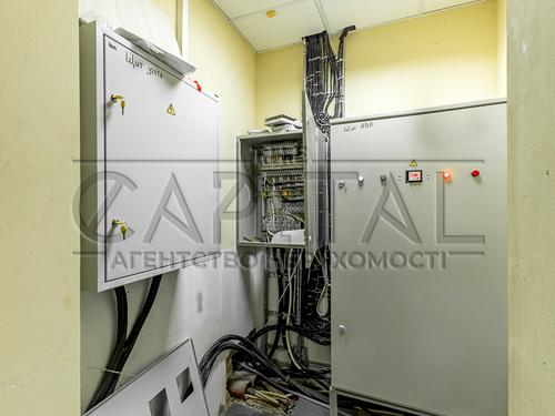 коммерческая по адресу Болсуновская ул. (Сергея Струтинского), 8