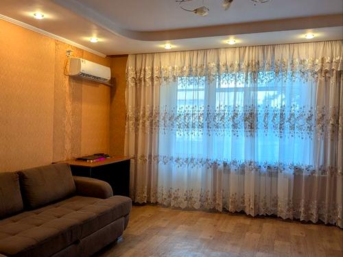 квартира за адресою Михайла Драгоманова вул. (Димитрова), 52