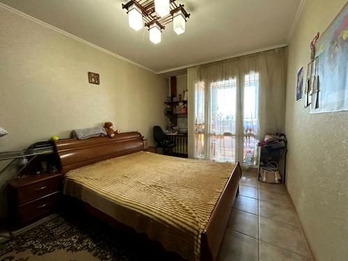 квартира за адресою Драгоманова вул., 14