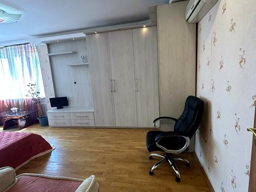 квартира за адресою Миколи Бажана просп., 10