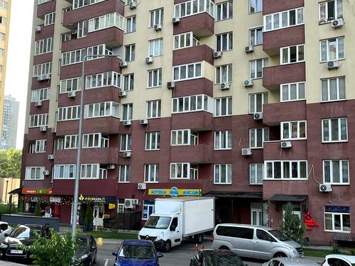 комерційна за адресою Ясинуватський пров., 11
