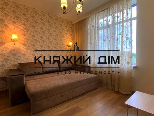 квартира за адресою с. Петропавлівська борщагівка, Садова вул., 51-В