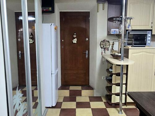 квартира за адресою Поштова вул., 70